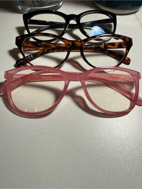 New reading glasses set cat eye style and regular  #1.50